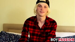 Twink blondie Kayden shares his solo adventure with everyone